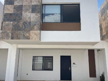 SE RENTA CASA AMUEBLADA EN JARDINES DE ALEJANDRIA