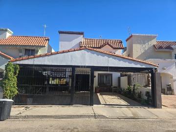 ¡Se renta casa amueblada en Puerta De Hierro Mexicali, B.C. !