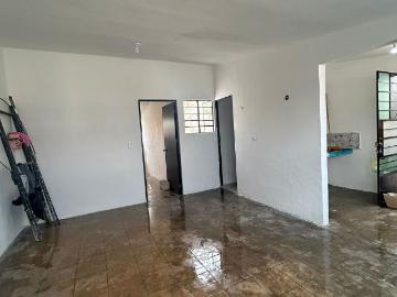 SE RENTA CASA EN ESQUINA A UNA CUADRA DE LA 42 SUR