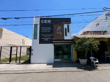 SE RENTA CONSULTORIO, SERVICIOS INCLUIDOS EN INFONAVIT PLAYAS