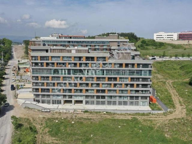 Semt 77de Havuz Manzaralı Satılık 1+0 Lüks Daire