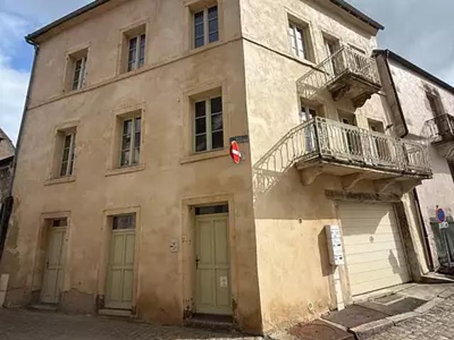 Semur en Auxois 21140 Achat / Vente immeuble