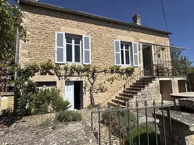 Semur en Auxois 21140 Achat / Vente maison 7 pièces t7 jardin terrasse