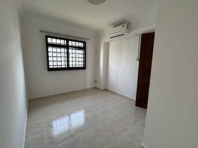 SEMBAWANG – COMMON room