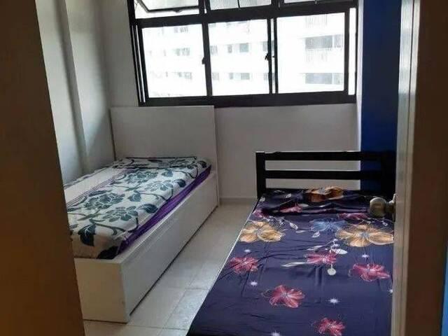 Sembawang Shared room for Females