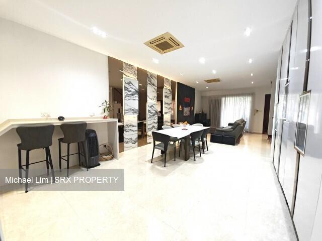 Sembawang Park D27, Terrace