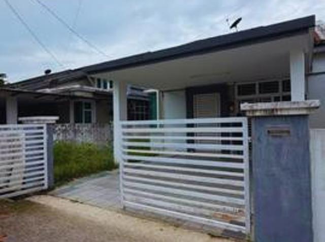 SemDetached terrace hosue for sale