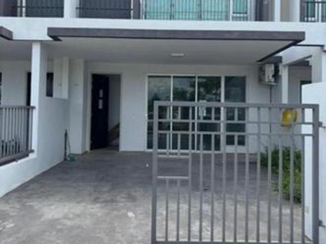 Semenyih 2Storey terrace Serene Heights Semenyih facing open