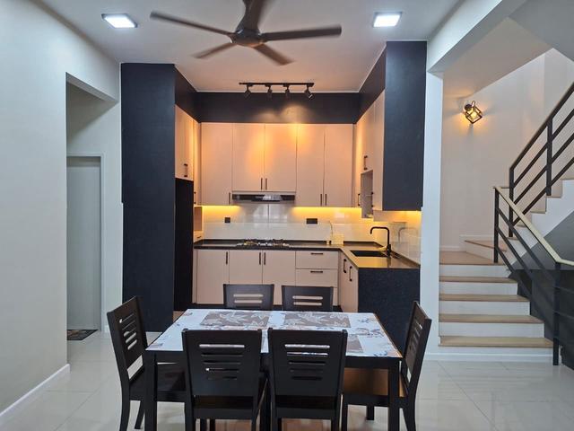 Semenyih Townhouse Taman Akasia