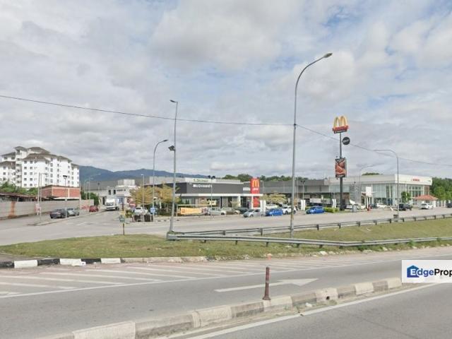 SEMENYIH / BERANANG