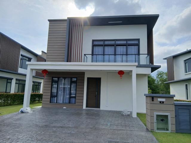 SEMENYIH Diamond City 2 storey Bungalow House