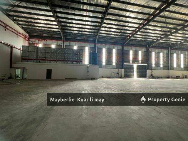 Semenyih RM120k Detached Factory / Warehouse For rent