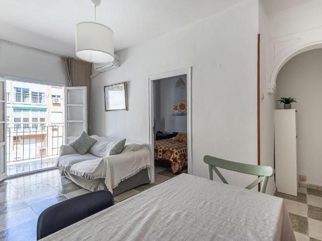 Semi ático junto al Parque García Lorca: vive o invierte en una de las zonas más deseadas de Granada