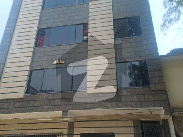 Semi Commerical Plaza B Block Satellite Town
