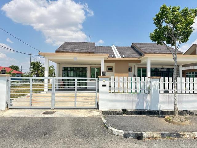 Semi D 1 Tingkat Corner Lot Taman Kelisa Ayer Hitam Kerpan