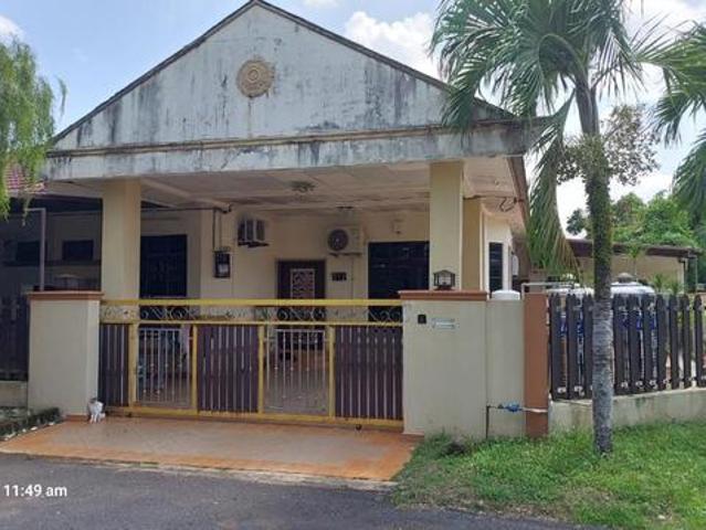 Semi D Corner Lot Wakaf Stan Kt Bharu untuk dijual