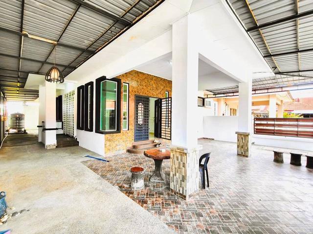 Semi D Cantik Dekat HUSM