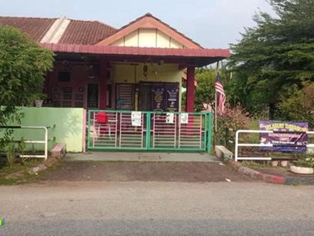 Corner Lot Bandar Puteri Jaya