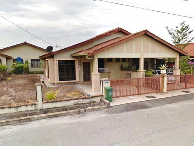 SEMI D Berhampiran Pusat Peranginan Pantai Balok & Beserah