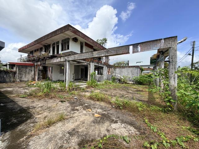 SEMI D Double Storey RUBBER ROAD