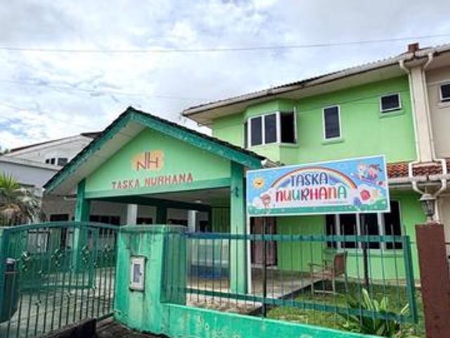 SEMI D Double Storey SOURABAYA