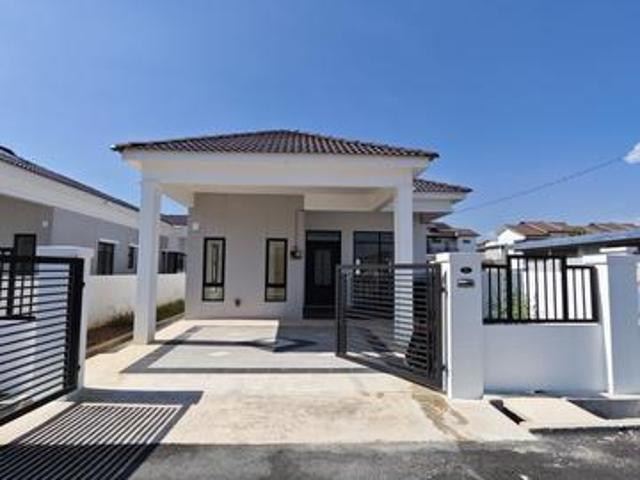 SEMI D Endlot VILLA NATURA BARU BELOW MV RM35K