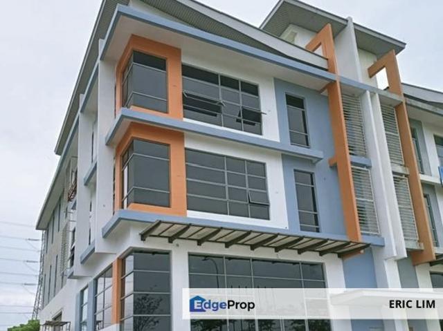 Semi D Factory at Tiong Nam Industrial Park, Ace Industrial Park, Seksyen 15, Shah Alam