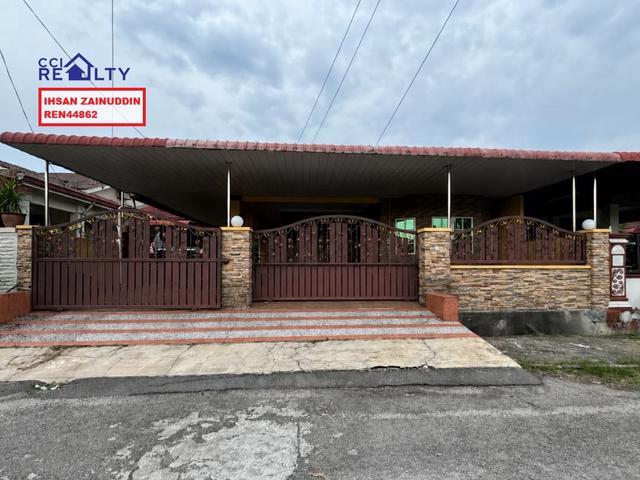 SEMI D LAWA FULLOANFACING PADANG3RENO Taman Kelisa Ria