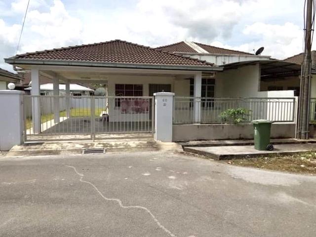 SEMI D Setingkat BATU 12