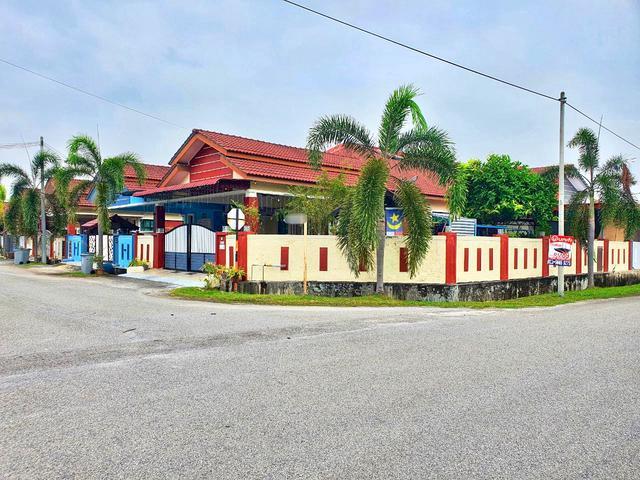 Semi D Setingkat Cluster Taman Bukit Larang Indah Telok Mas Melaka