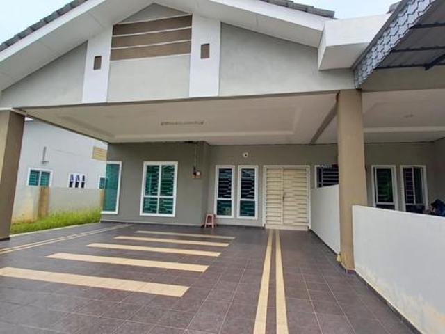 Semi D Setingkat Taman Bunga Raya Kuala Kangsar Perak