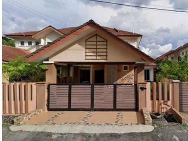 Semi D Single Storey Taman Tunku Sarina Tania Renovated Jitra