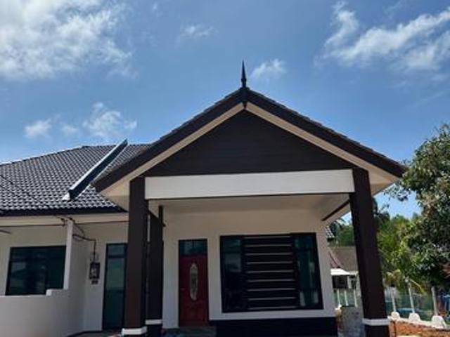 Semi D paka untuk dijual