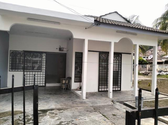 Semi D Wangsa Cheras