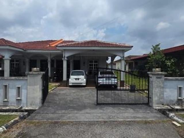Semi D Taman Cahaya Krtistal