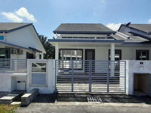Semi D Taman Ikhlas Kampung Jenjarom