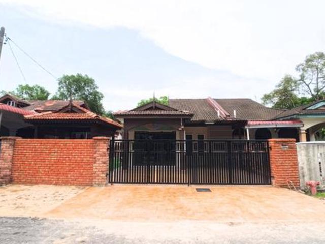 Semi D Taman Murni Indah Open Facing