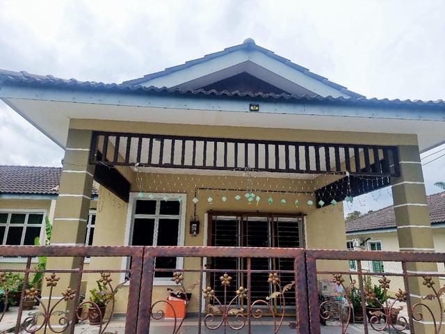 semi d taman simpang bekoh indah