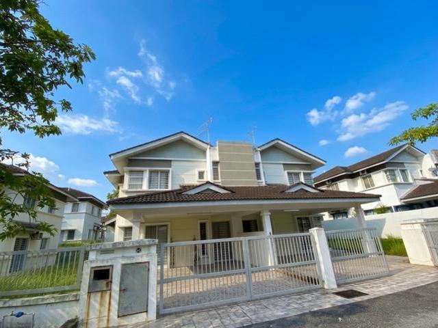 Semi D Tasik Semenyih 2 Storey House 35x70