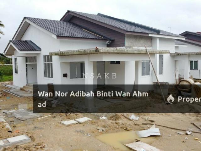 SEMI D TEPI JALAN UTAMA MAHLIGAI MELOR