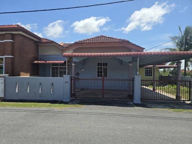 SEMI D TERLUASDEPAN PDG MAINANCASHBACK 60k FULL LOAN3789sqft