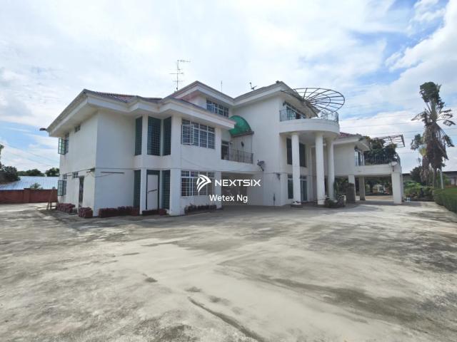 Semi D/Bungalow