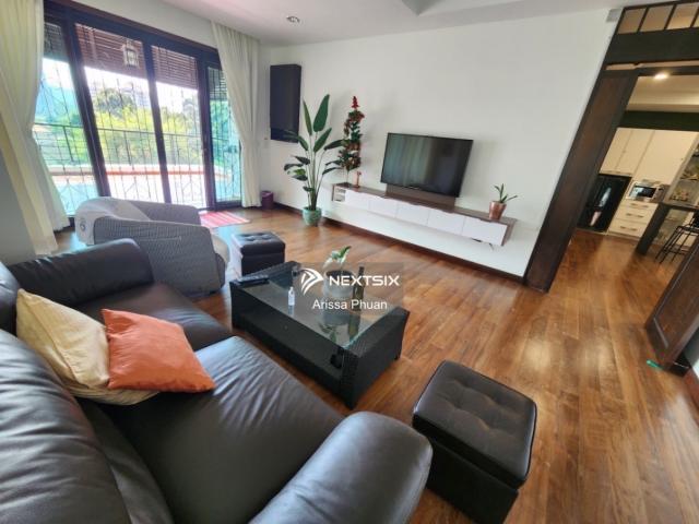 Semi D/Bungalow