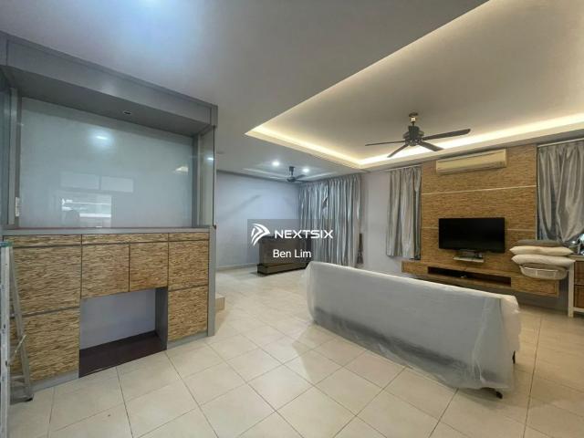 Semi D/Bungalow