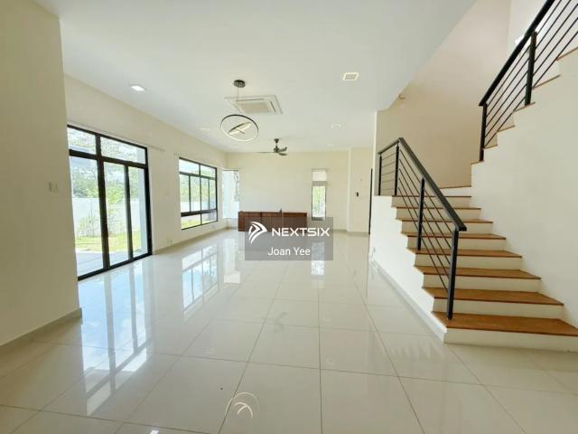 Semi D/Bungalow