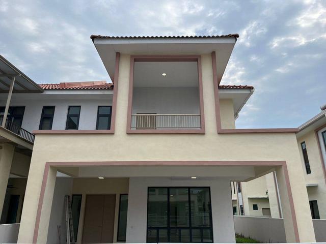 Semi Detached Double Storey Twin Villa Banting