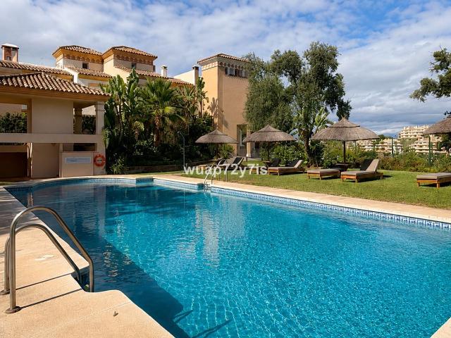 Semi Detached House in Elviria