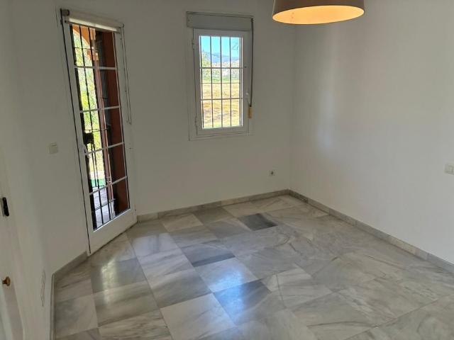 Semi Detached House in Guadalmina Alta