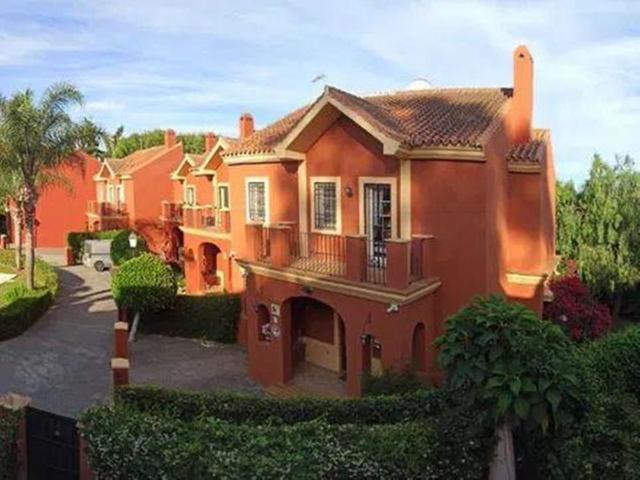 Semi Detached House in Guadalmina Alta