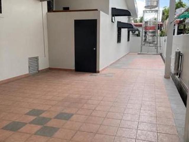 Semi detached Penampang Taman Stephen